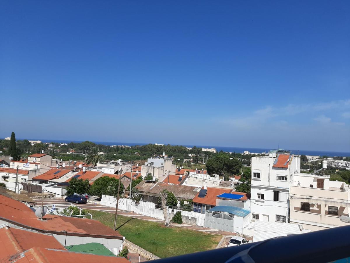 Family Apart Nahariya Εξωτερικό φωτογραφία
